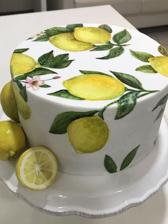 Bolo pintado à mão por Sandra Gonzaga